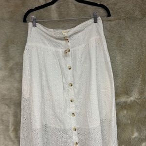 NWOT, white eyelet lace half lined skirt